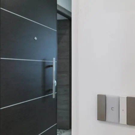 Moderno Bilocale Con Vista Skyline Nel Quartiere Isola 8c - Contempora Milão