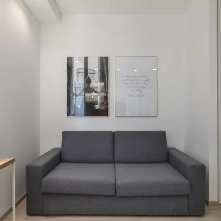 Moderno Bilocale Con Vista Skyline Nel Quartiere Isola 8c - Contempora *